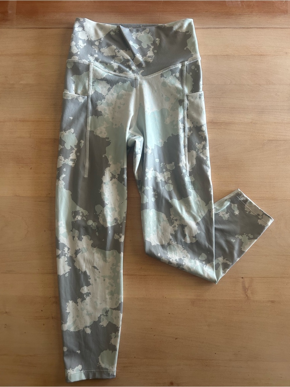 The North Face Camouflage High-Rise Leggings in Sage and Gray